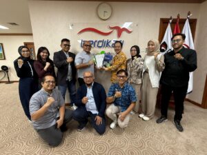 Read more about the article Berdikari dan Unpad Perkuat Core Business Peternakan Melalui Riset Domba GDCC